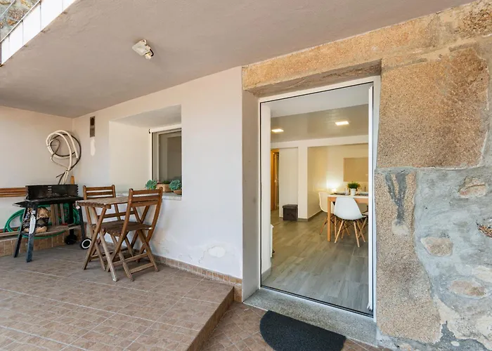 Casa Do Loureiro 1 - - Serra Da Estrela *